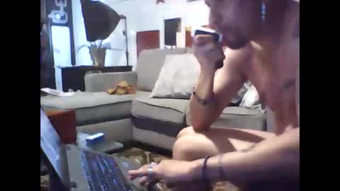 Snapshot of seraphyx33 chatting on 09-18-25, 08:38 seraphyx33 online show from 09-18-25, 08:38