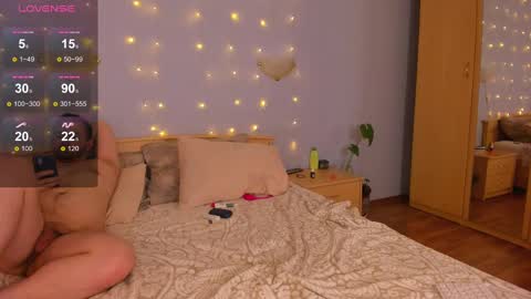 Alisha  Kevin online show from 03-11-25, 06:43