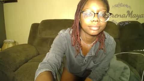 Snapshot of serena_maya chatting on 01-20-25, 05:15 Serena Maya online show from 01-20-25, 05:15