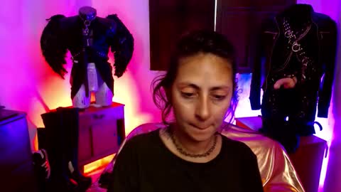 Serena Xyz online show from 09-17-25, 07:15