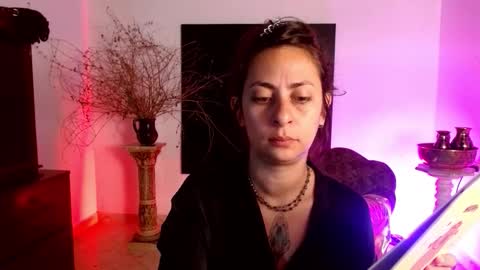 Serena Xyz online show from 09-28-25, 04:56