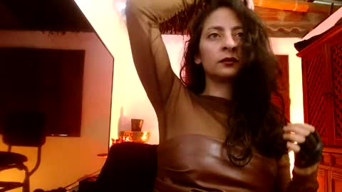 Snapshot of serena_xyz chatting on 05-03-26, 03:07 Serena Xyz online show from 05-03-26, 03:07