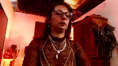 Snapshot of serena_xyz chatting on 06-03-26, 02:55 Serena Xyz online show from 06-03-26, 02:55