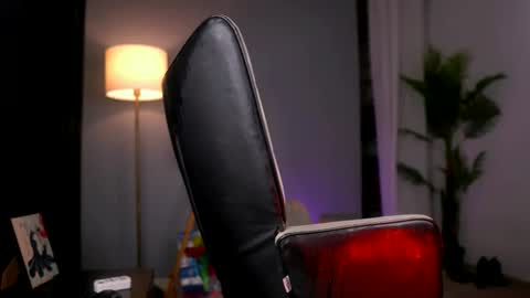 SerenaGrant online show from 03-12-26, 09:26