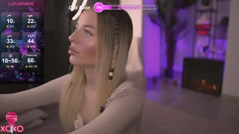 Snapshot of serenanoir chatting on 05-02-26, 09:09 Serena online show from 05-02-26, 09:09