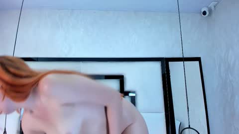 SERENA WILD online show from 03-06-26, 06:21