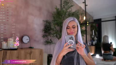 Snapshot of serene_sophiex chatting on 09-19-25, 08:42 Serene Sophiex online show from 09-19-25, 08:42