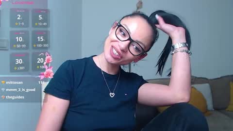 Snapshot of serenesophi chatting on 02-17-25, 03:58 SereneSophi online show from 02-17-25, 03:58