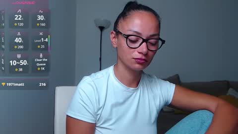 Snapshot of serenesophi chatting on 09-12-25, 06:13 SereneSophi online show from 09-12-25, 06:13