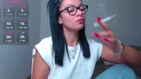 Snapshot of serenesophi chatting on 10-26-25, 03:23 SereneSophi online show from 10-26-25, 03:23