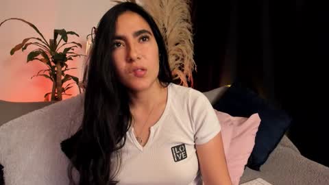 Snapshot of serenity_day chatting on 02-20-26, 12:07 Serenity online show from 02-20-26, 12:07