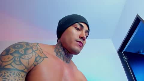 Snapshot of sergio__ferrer chatting on 10-11-25, 09:46 SERGIO FERRER online show from 10-11-25, 09:46