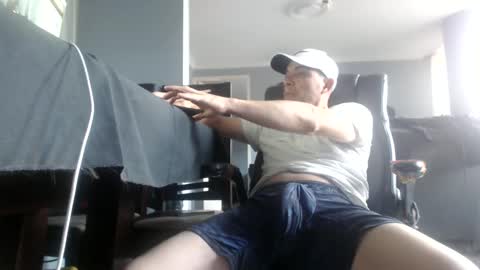 Snapshot of serioyhetero19 chatting on 01-13-25, 10:24 hetero serio discreto online show from 01-13-25, 10:24