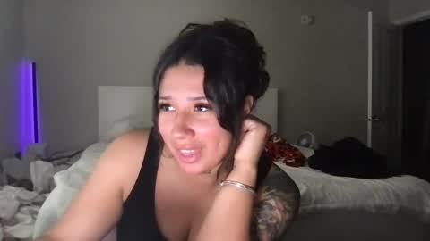 Snapshot of servexely chatting on 03-10-26, 05:18 servexely online show from 03-10-26, 05:18