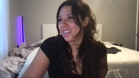 Snapshot of servexely chatting on 03-12-26, 04:46 servexely online show from 03-12-26, 04:46