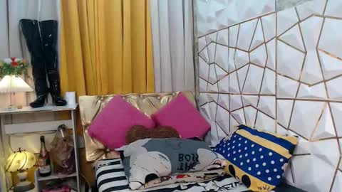 call me MILES   online show from 09-15-25, 06:24