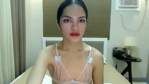 Bella online show from 10-02-25, 05:42