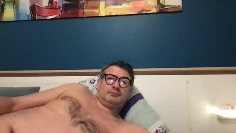 Snapshot of sesamechris92 chatting on 01-09-25, 06:59 sesamechris92 online show from 01-09-25, 06:59