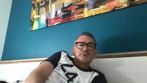 Snapshot of sesamechris92 chatting on 11-25-25, 11:54 sesamechris92 online show from 11-25-25, 11:54