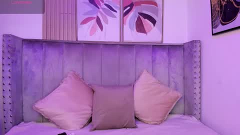 Seshat online show from 09-17-25, 02:46