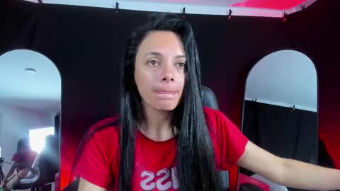 Snapshot of sesymilf chatting on 10-26-25, 03:45 LUCERO online show from 10-26-25, 03:45