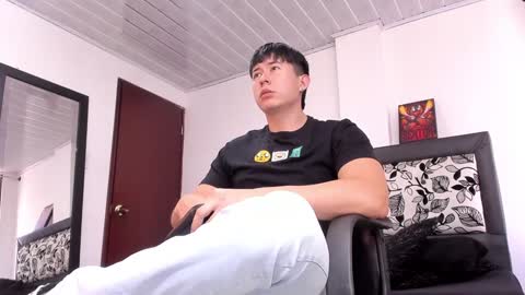 Snapshot of setsuna_10 chatting on 12-11-24, 08:28 david  online show from 12-11-24, 08:28