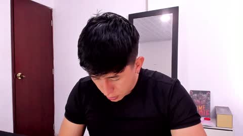 Snapshot of setsuna_10 chatting on 01-13-25, 09:20 david  online show from 01-13-25, 09:20