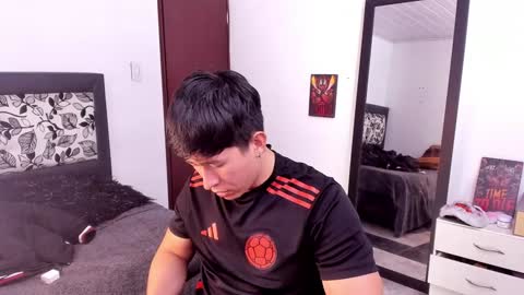 Snapshot of setsuna_10 chatting on 02-02-25, 10:28 david  online show from 02-02-25, 10:28