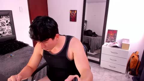 Snapshot of setsuna_10 chatting on 02-19-25, 09:25 david  online show from 02-19-25, 09:25