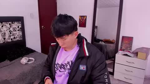 Snapshot of setsuna_10 chatting on 03-04-25, 08:05 david  online show from 03-04-25, 08:05