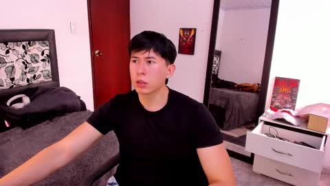 Snapshot of setsuna_10 chatting on 03-05-25, 07:38 david  online show from 03-05-25, 07:38