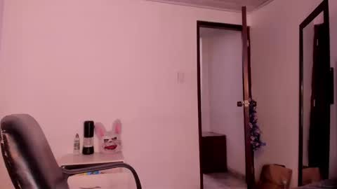 Snapshot of setsuna_10 chatting on 09-11-25, 09:26 david  online show from 09-11-25, 09:26