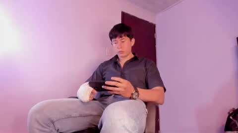 Snapshot of setsuna_10 chatting on 10-08-25, 11:46 david  online show from 10-08-25, 11:46