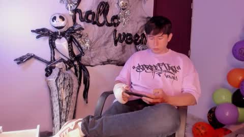 Snapshot of setsuna_10 chatting on 10-15-25, 01:39 david  online show from 10-15-25, 01:39