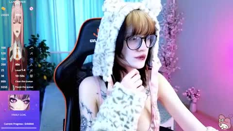 Setsunai online show from 04-27-26, 06:11