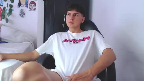 Snapshot of settxx chatting on 02-21-25, 05:20 Ig Sethxrein online show from 02-21-25, 05:20