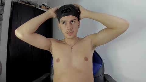 Snapshot of settxx chatting on 10-17-25, 02:37 Ig Sethxrein online show from 10-17-25, 02:37