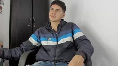 Snapshot of settxx chatting on 11-06-25, 12:06 Ig Sethxrein online show from 11-06-25, 12:06