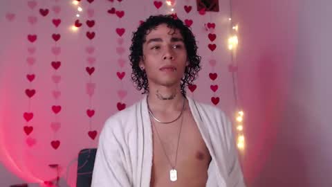 Snapshot of seven7xis chatting on 02-09-25, 06:22 Alexis online show from 02-09-25, 06:22