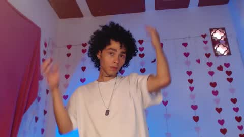 Snapshot of seven7xis chatting on 02-11-25, 08:42 Alexis online show from 02-11-25, 08:42