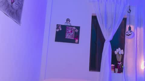 Snapshot of seven7xis chatting on 09-18-25, 03:52 Alexis online show from 09-18-25, 03:52