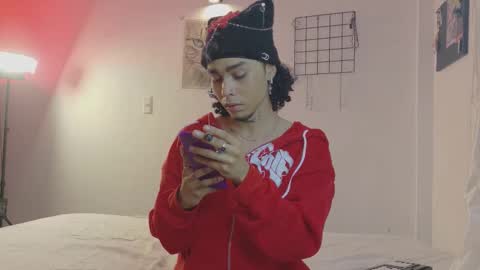 Snapshot of seven7xis chatting on 11-12-25, 05:41 Alexis online show from 11-12-25, 05:41