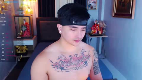 AXEL online show from 01-25-25, 02:14