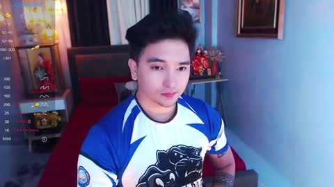 AXEL online show from 02-13-25, 05:54