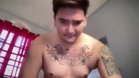 AXEL online show from 10-10-25, 11:37