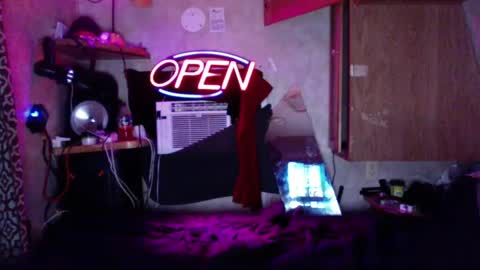 sex_therapy101 online show from 09-28-25, 05:02