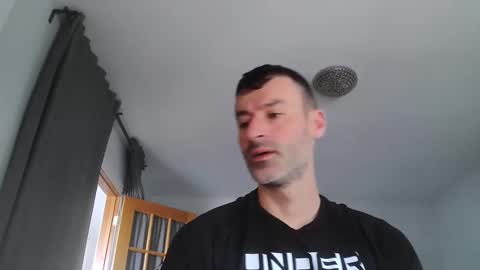 sexbrute online show from 09-25-25, 01:59