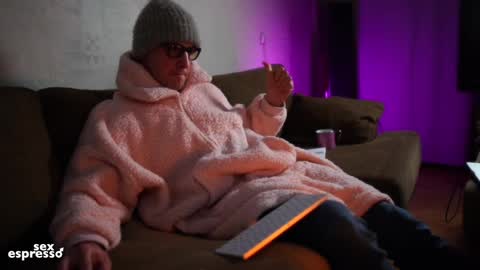 Snapshot of sexespresso chatting on 12-29-24, 01:56 Thank you for Birthday Wishes  online show from 12-29-24, 01:56