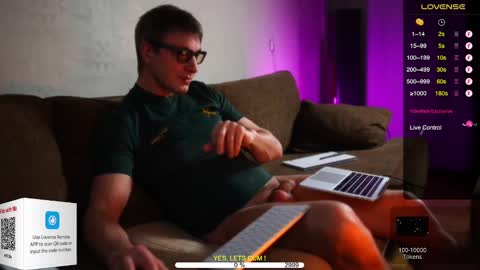 Snapshot of sexespresso chatting on 12-31-24, 03:42 Thank you for Birthday Wishes  online show from 12-31-24, 03:42