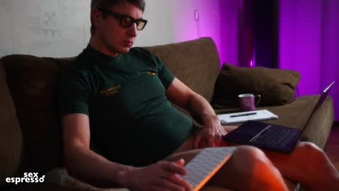 Snapshot of sexespresso chatting on 01-12-25, 03:46 Thank you for Birthday Wishes  online show from 01-12-25, 03:46